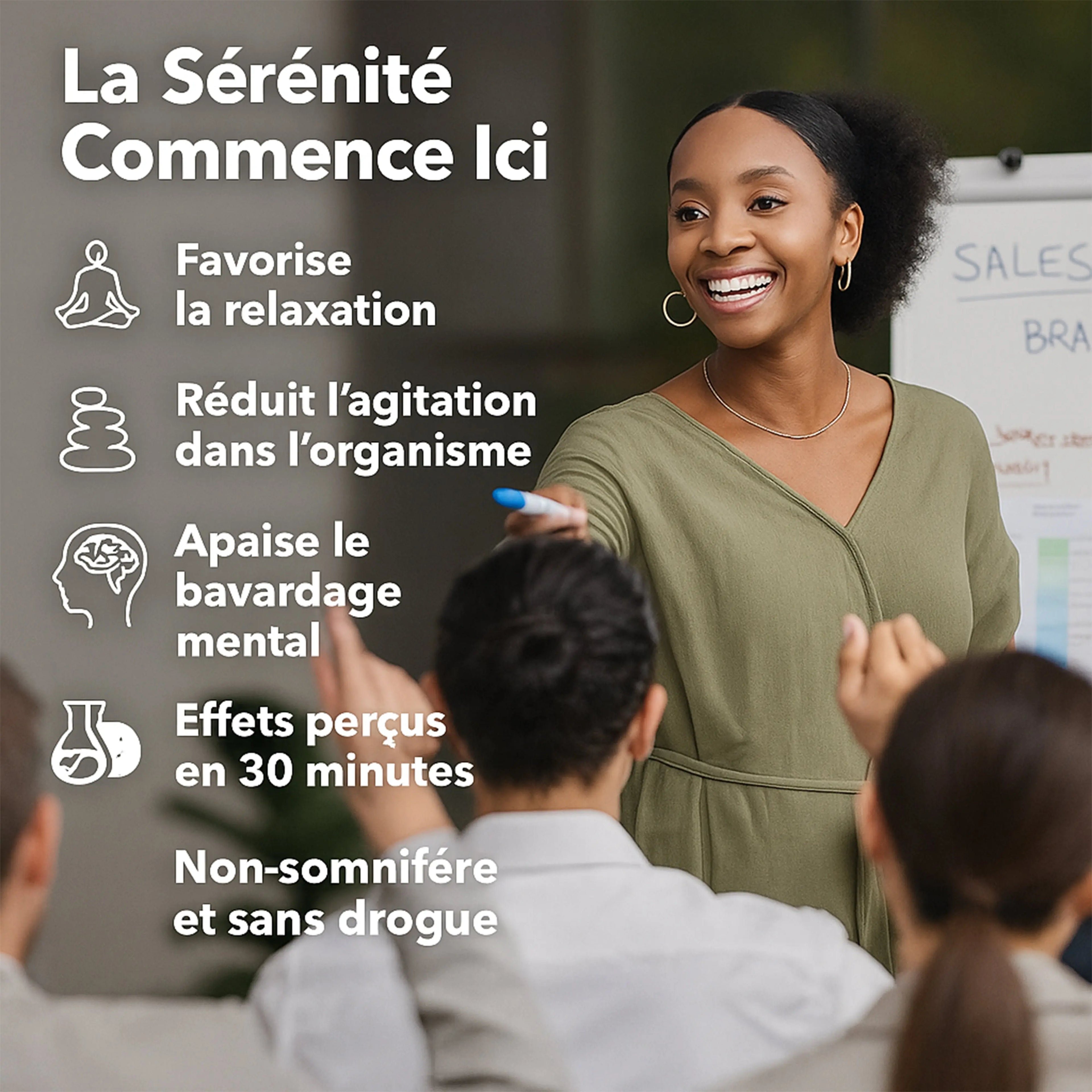 Smiling woman leading a group session, with French text about relaxation and calm benefits.